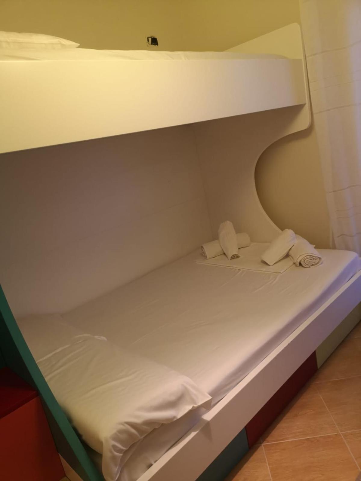 Leon Sea View Apartment Saranda Kültér fotó