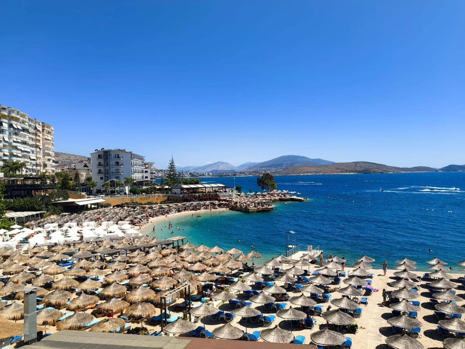 Leon Sea View Apartment Saranda Kültér fotó