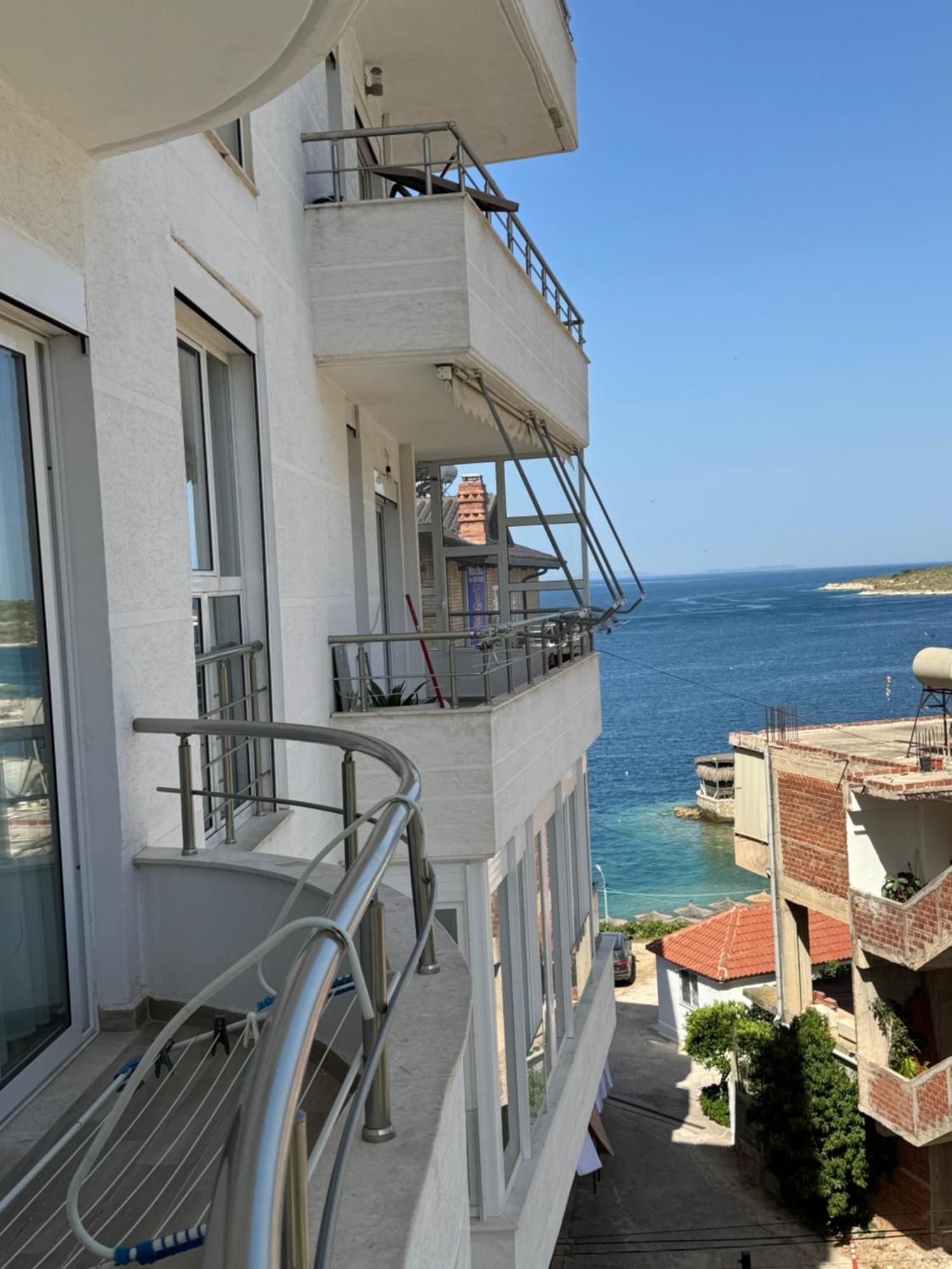 Leon Sea View Apartment Saranda Kültér fotó